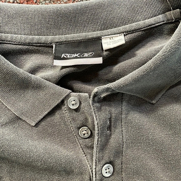 3-button Reebok polo - Picture 2 of 4